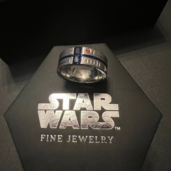 R2D2 Star Wars Fine Jewelry R2 MEN'S RING Size 8 Sold Out - Picture 5 of 11